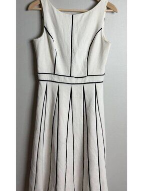 White House Black Market Piped Fit & Flare Dress White Black Size 4 Women’s